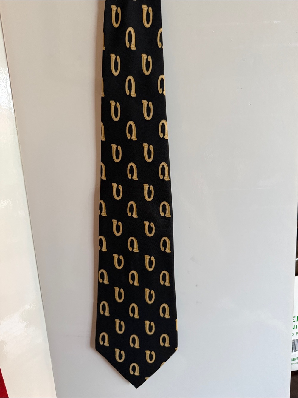 Gucci Black Silk Tie with Gold Horseshoe Motif - Picture 2 of 4